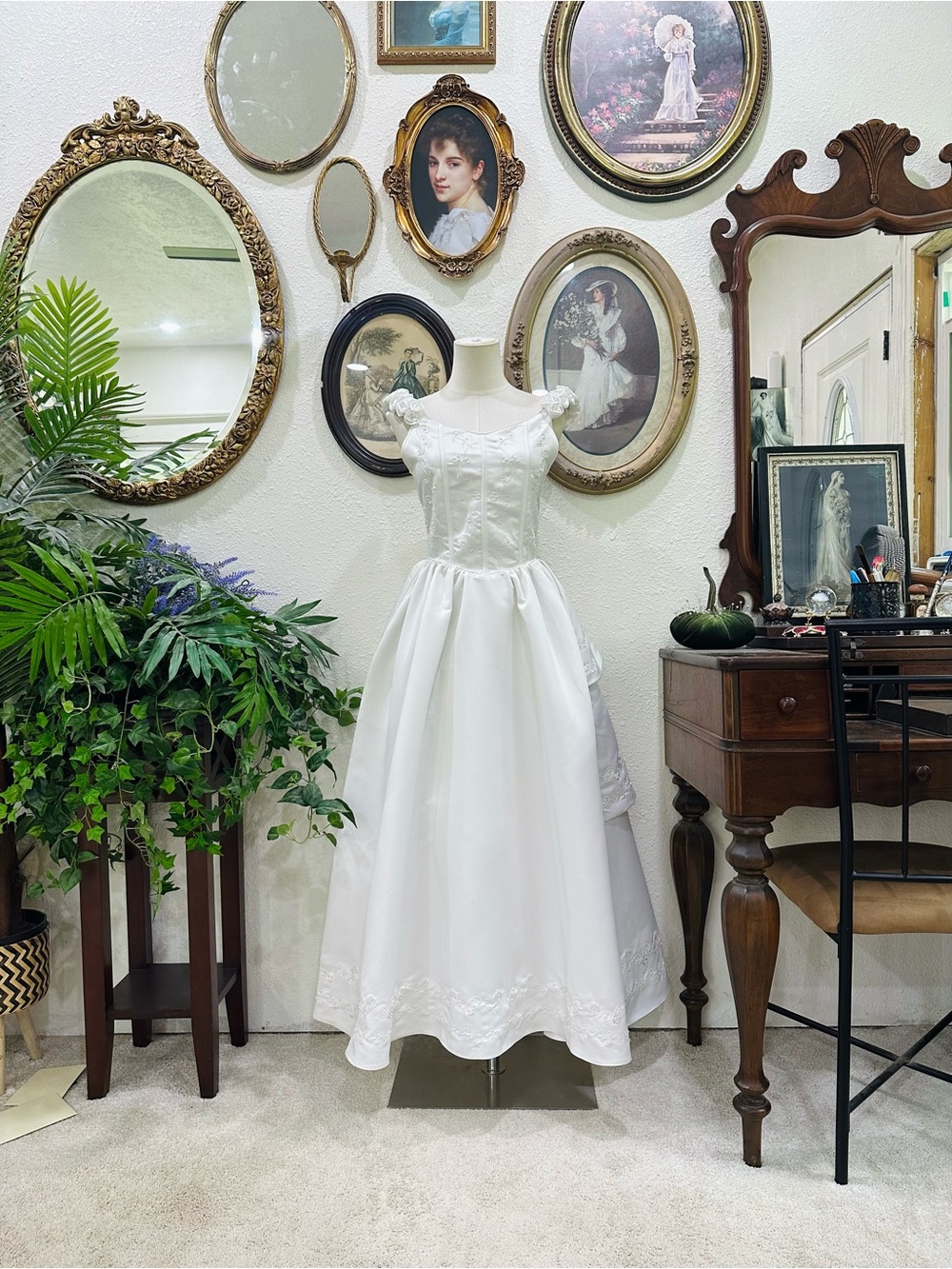 White Vintage Style Tea-Length Ball Gown